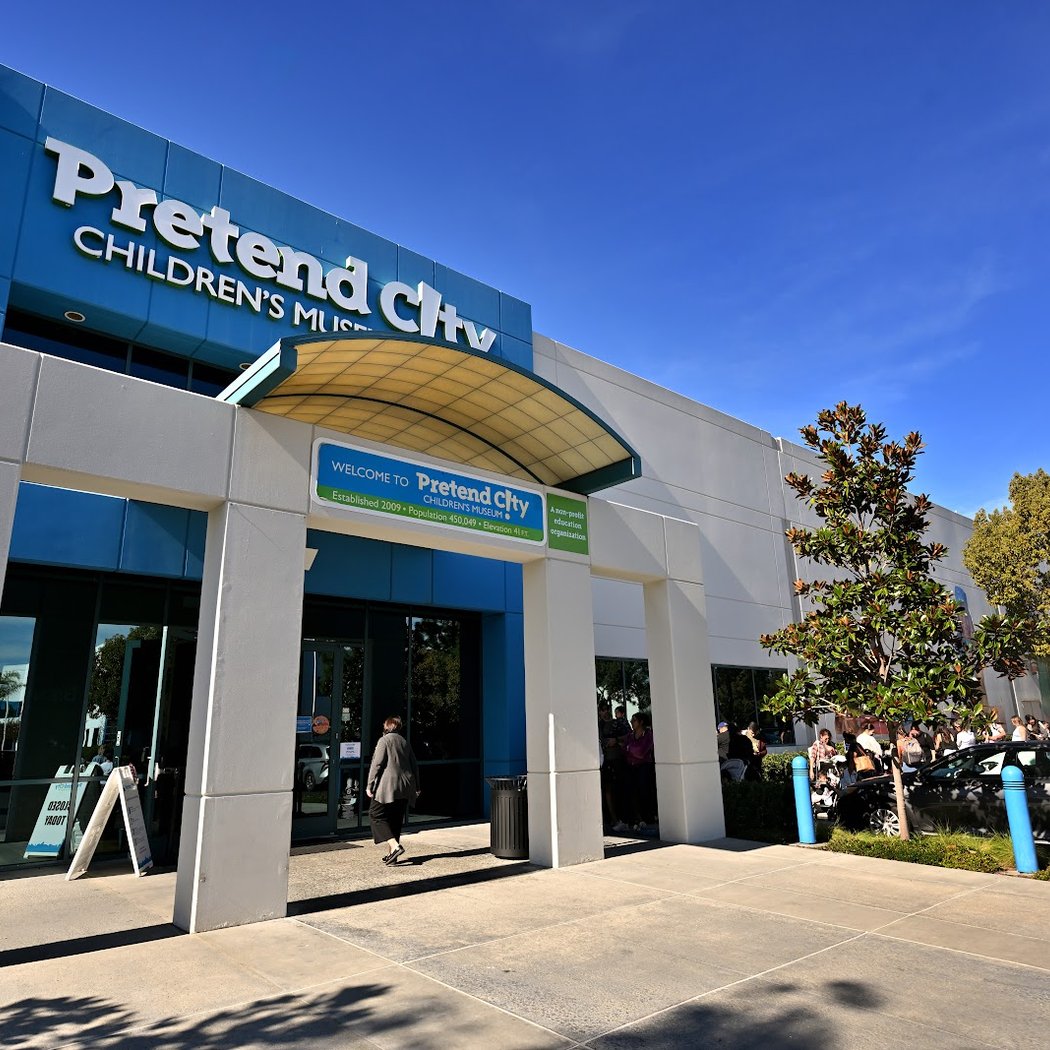 Celebrating Rainbow Families at Pretend City 1